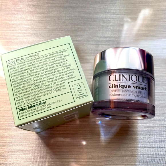 BRAND NEW Clinique Smart Broad Spectrum SPF 15 Custom-Repair Moisturizer 1.7 oz - Picture 4 of 7